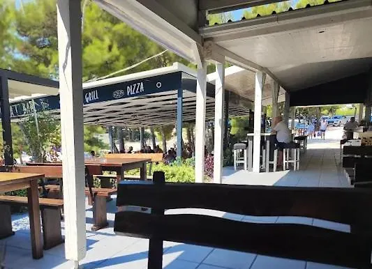 Holiday home Mobile Homes Eco Resort Beach Porat, Drage Croatia